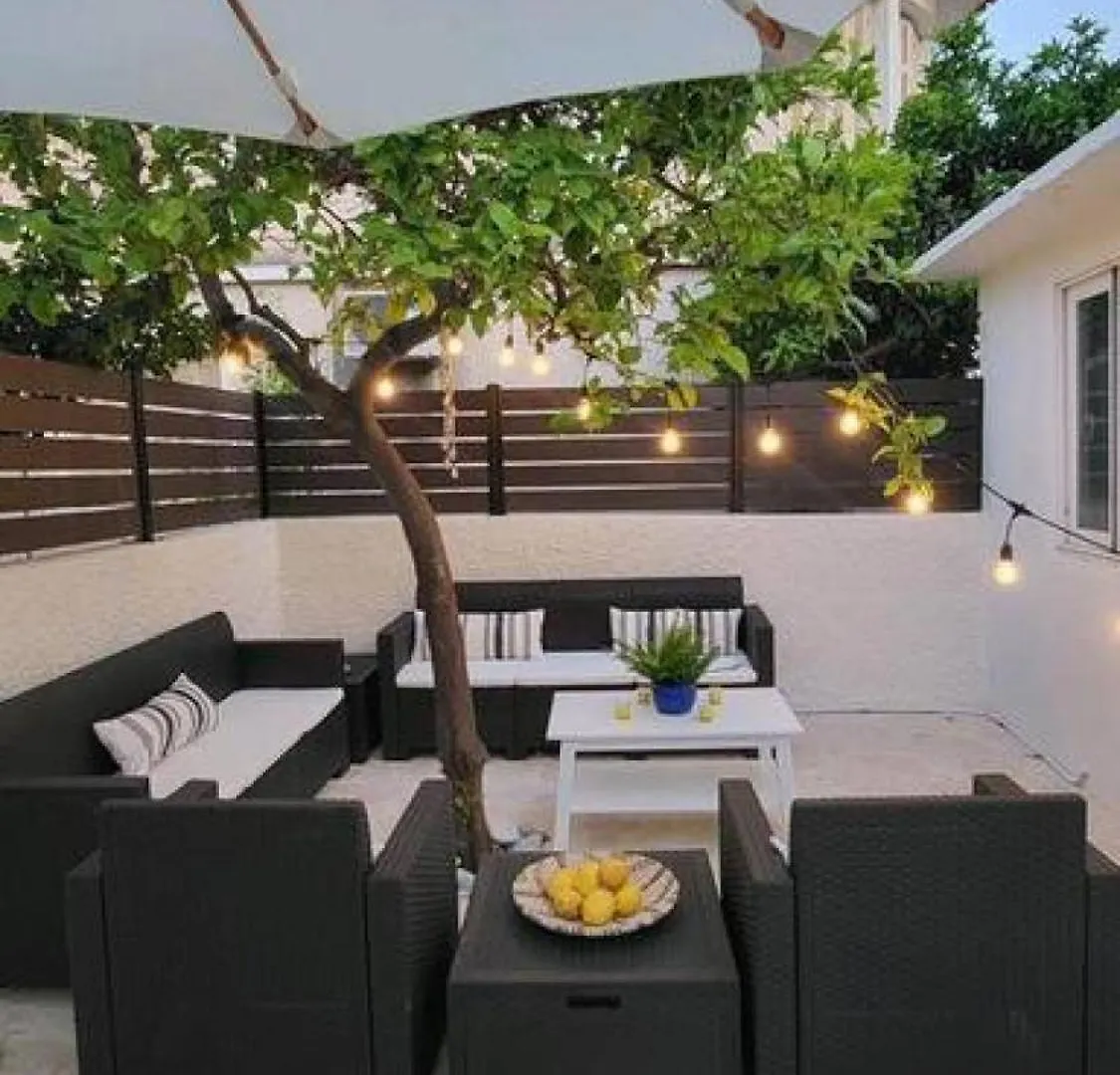 Beautiful House In The City Аргостолион