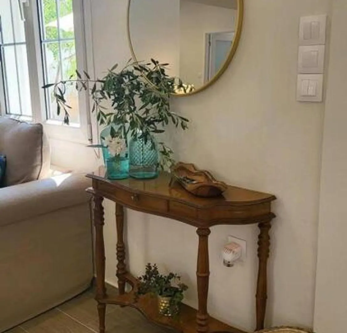펜션 Beautiful House In The City 아르고스톨리온